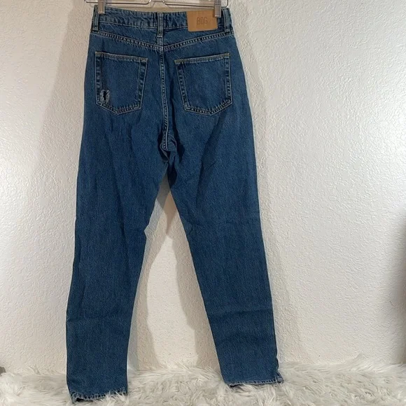 BDG Mom High Rise Distressed Denim Jeans Size 26 - Picture 5 of 9